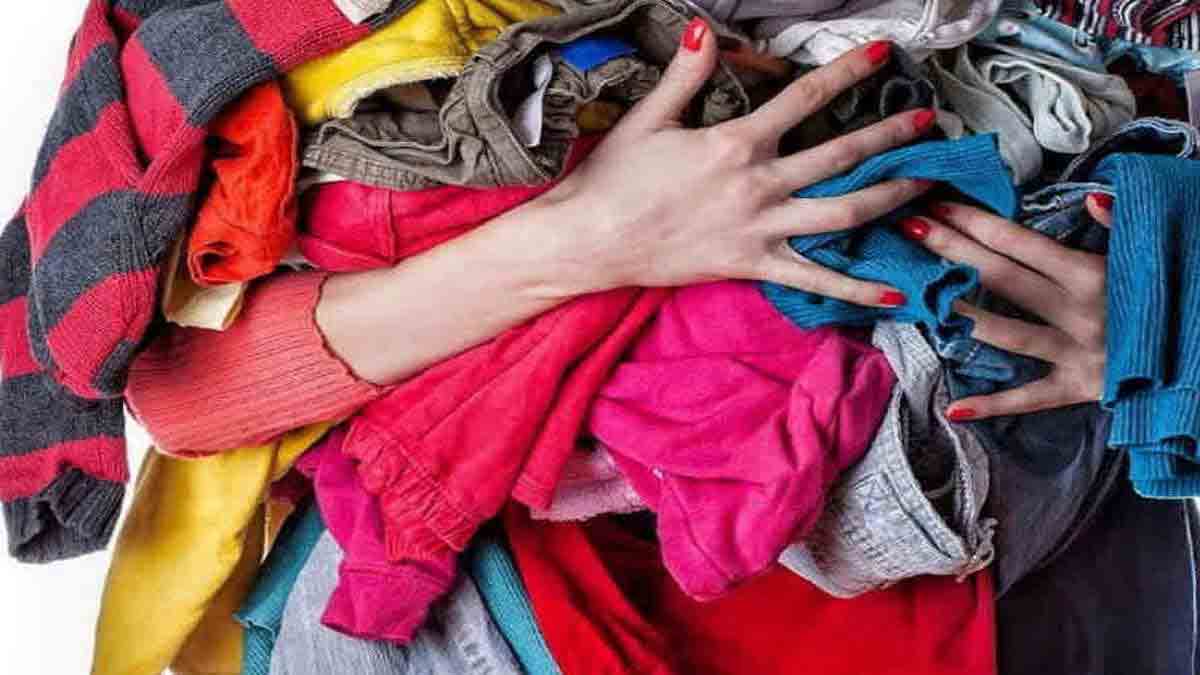 Sell Old Clothes Online: पुराने कपड़े भी कमाकर देंगे पैसे, यहां बेच डालिए Online